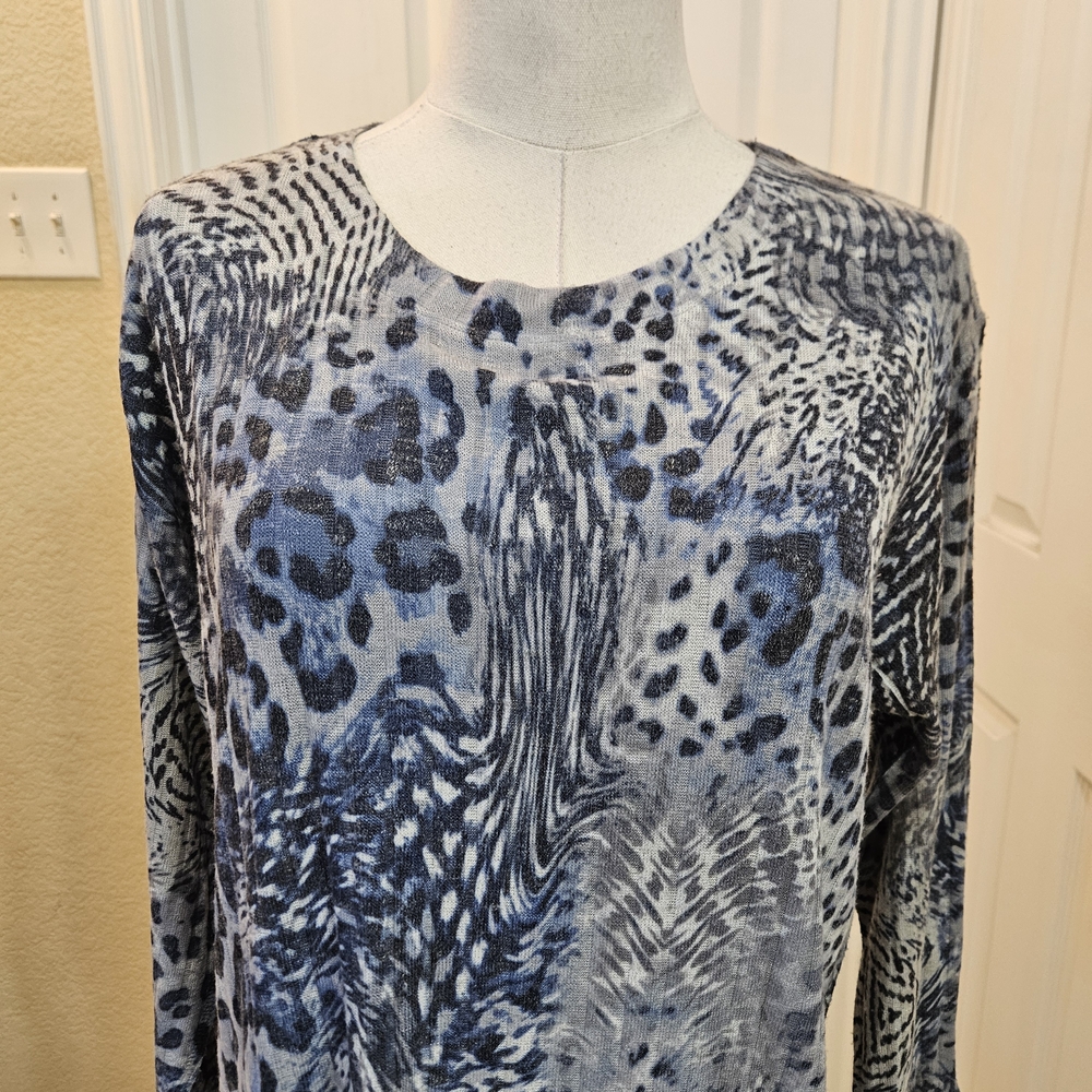 Nally & Millie Blue Mixed Animal Print Knit Top – Size L/XL NWT - Picture 6 of 13